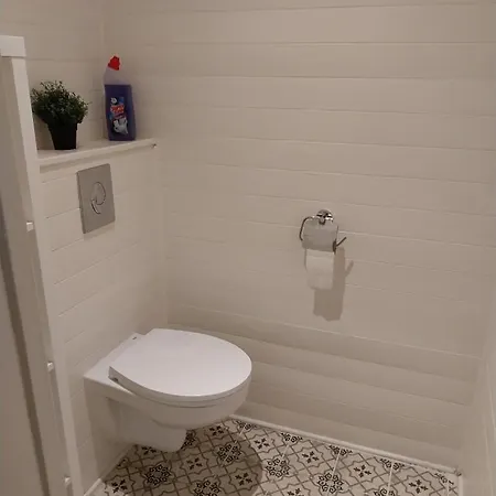 'le Patio' Avec Terrasse *