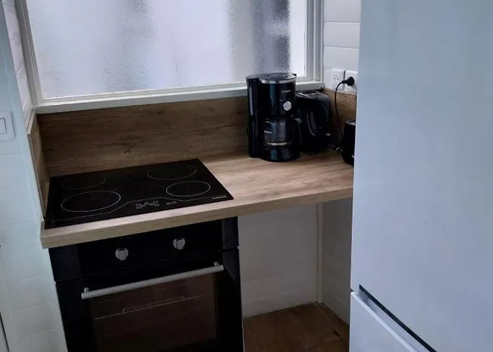 'le Patio' Avec Terrasse アパート *